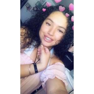 Meet your Posher, Briana